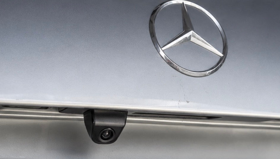 DYNAMISCHE RÜCKFAHRKAMERA - MERCEDES-BENZ C-KLASSE / CLA (2013-2018)