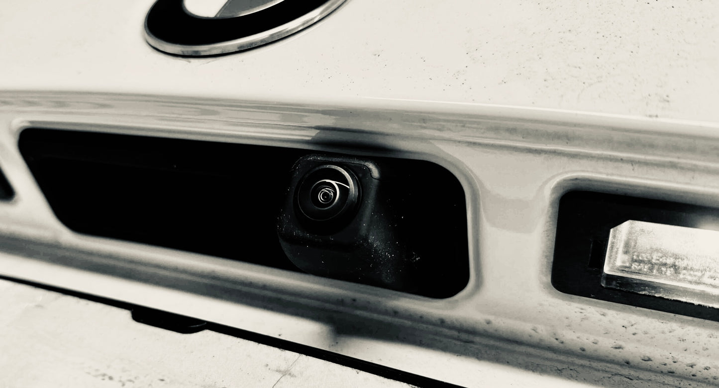 CAMÉRA DE RECUL DYNAMIQUE – BMW – ORIGINE (2009-2019)