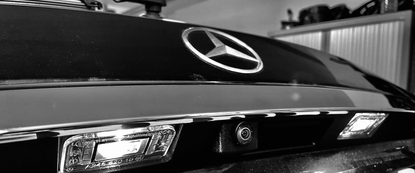 CAMÉRA DE RECUL DYNAMIQUE – MERCEDES-BENZ – ORIGINE (2012-2023)